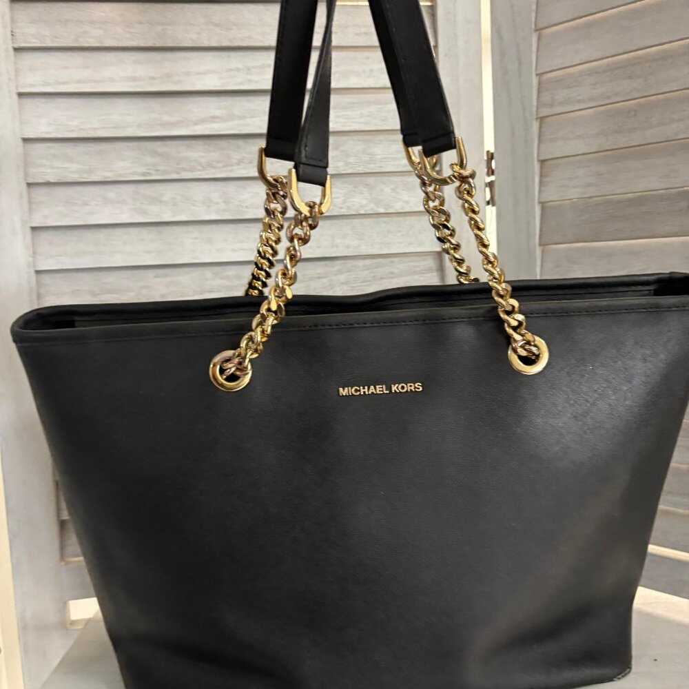 Michael Kors Black Jet Set Saffiano Chain Tote Bag Purse